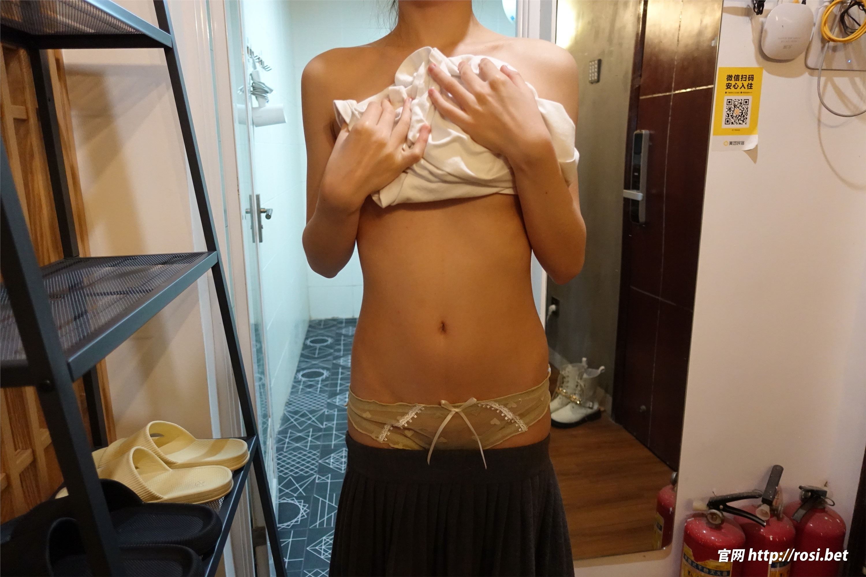 ROSI写真 2024.01.02 NO.4411